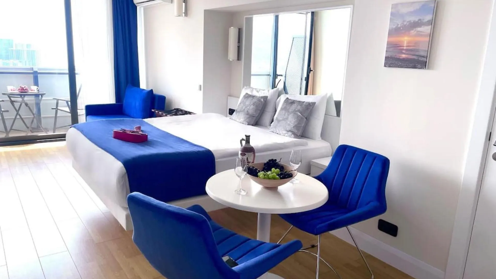 Orbi City Vip Apartment Batumi 0*,  Georgia