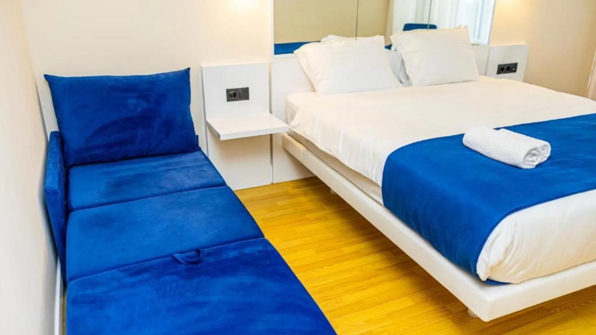 Orbi City Vip Apartment Batumi 0*,  Georgia